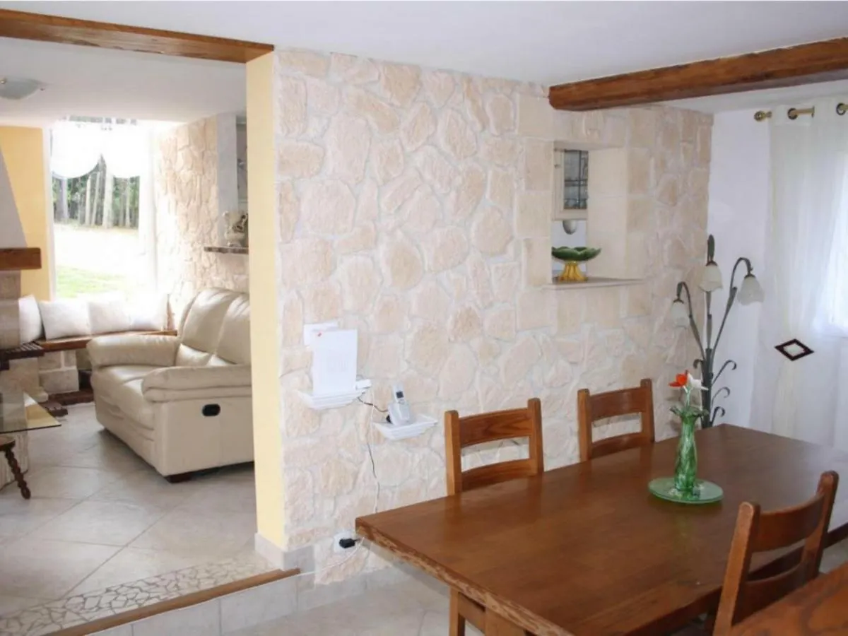 Maison Renovee Avec Grand Jardin, Acces Riviere, Cheminee Et Tout Confort A Monetay-Sur-Allier - Fr-1-489-110 France