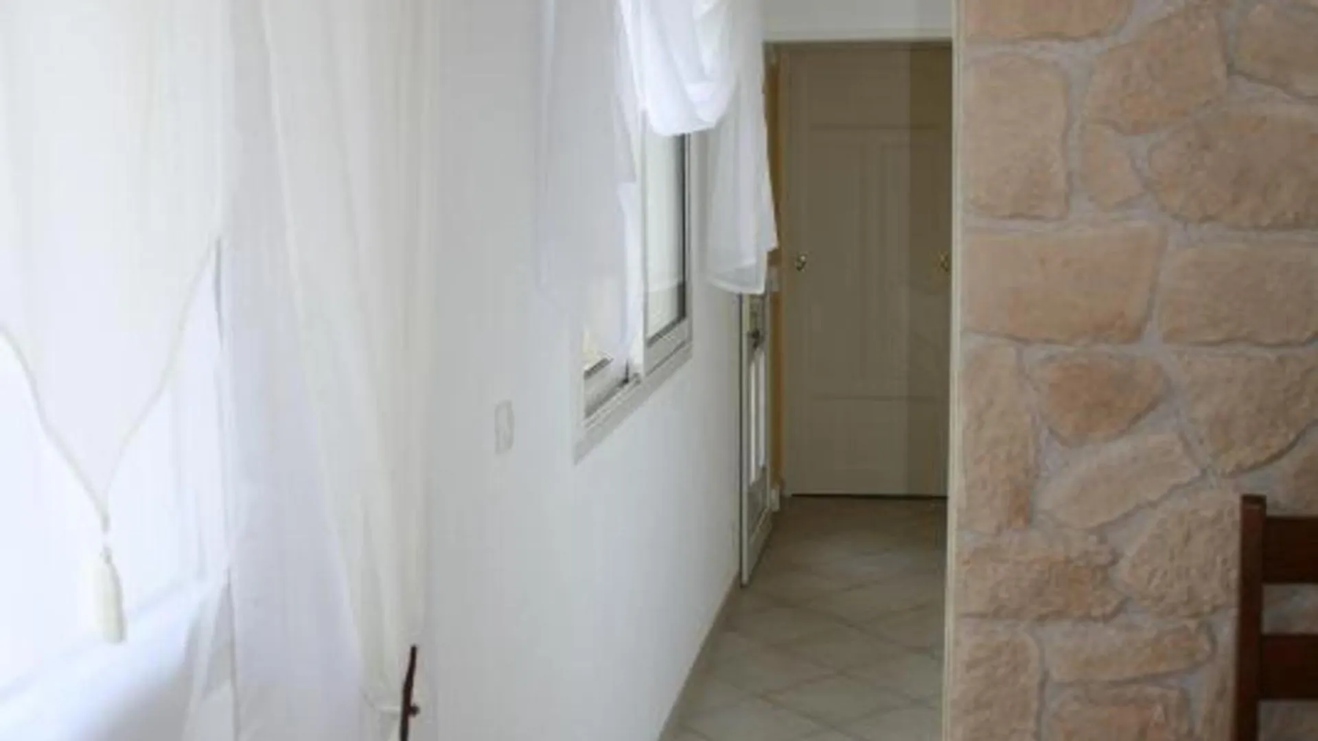 Maison Renovee Avec Grand Jardin, Acces Riviere, Cheminee Et Tout Confort A Monetay-Sur-Allier - Fr-1-489-110